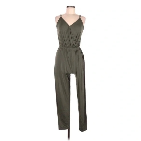 Forever 21 Olive Green Sleeveless Jumpsuit - Picture 2 of 5